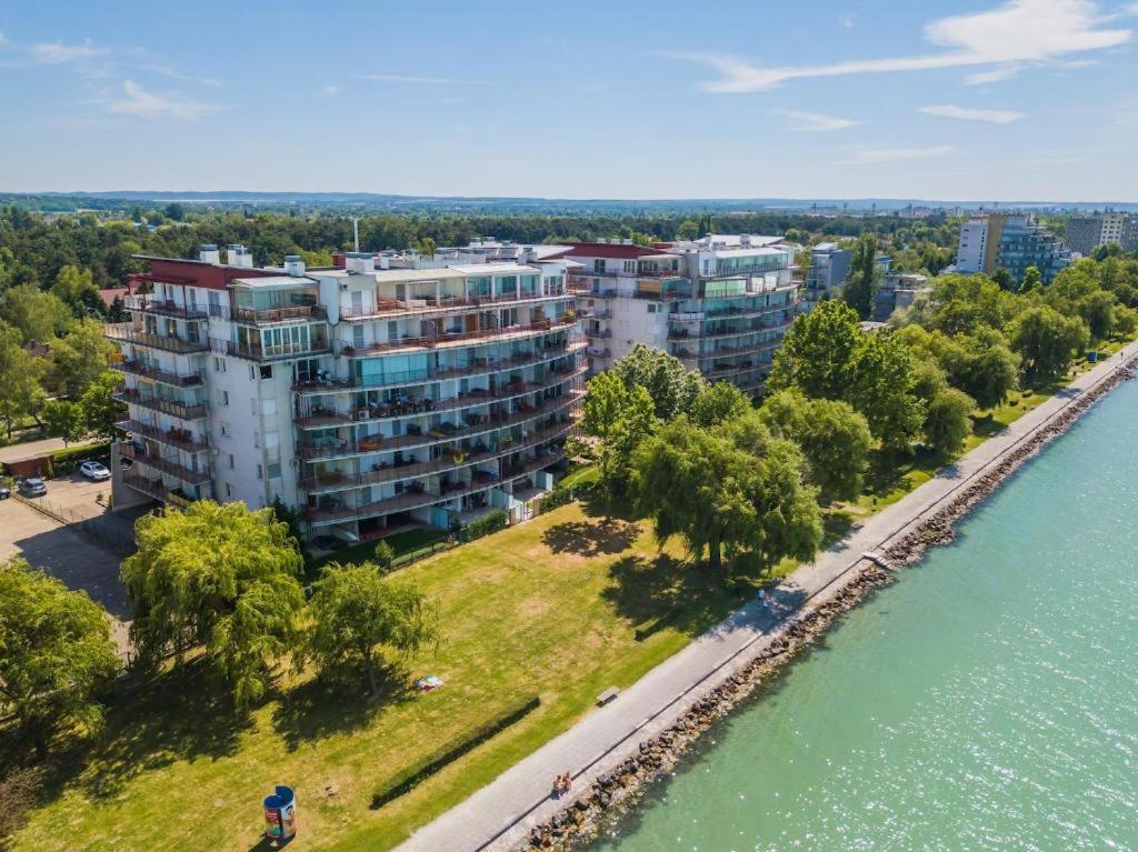 Apartman 511 Siofok Bagian luar foto